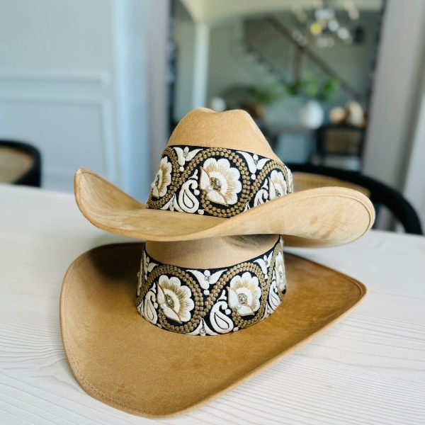 Women’s cowgirl hat , cowboy hat, western hat, womens accessories, spring accessories, tejana, sombreros, fedora hats, handmade suede