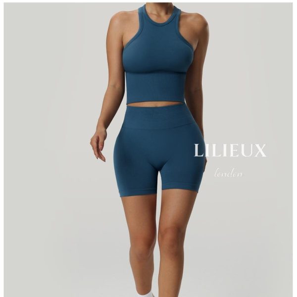 LILIEUX – Women’s Seamless Racerback Sports Bra Tank Top with High-Waisted Shorts – Crop Style, Gym and Yoga Activewear Set
